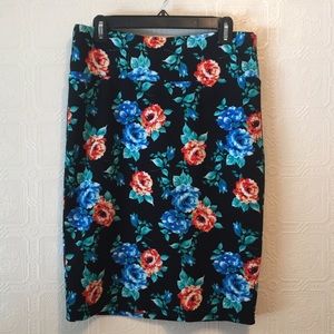 Floral LulaRoe Cassie skirt